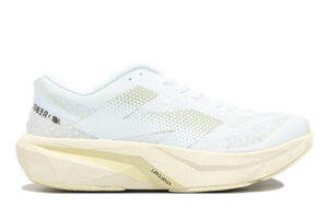 New Balance FuelCell Rebel V4 – White
